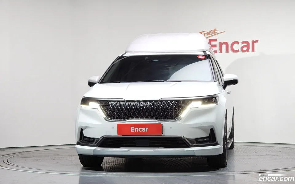 Kia Carnival 7 2023 — миниатюра 3