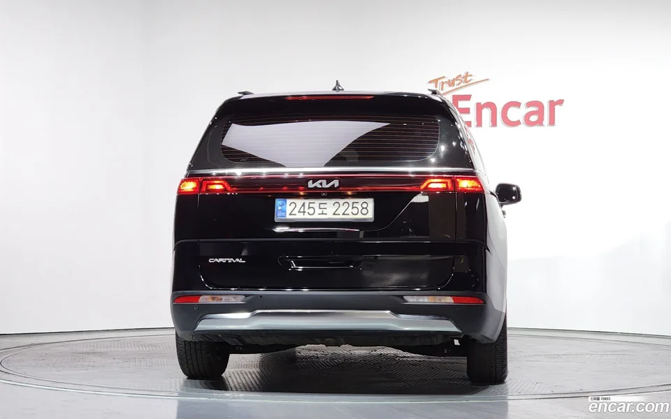 Kia Carnival 9 2023 — миниатюра 4
