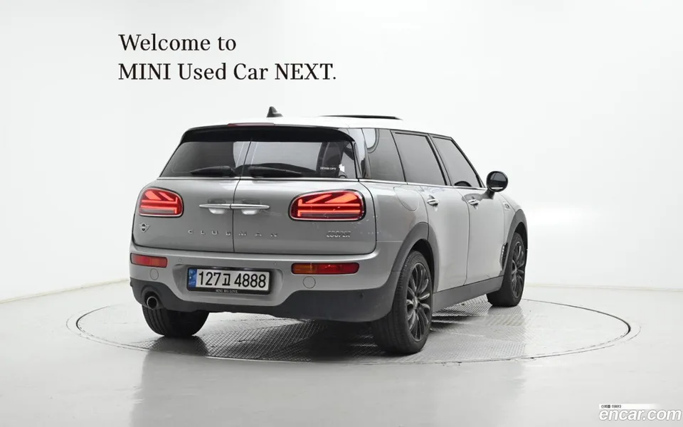 MINI Cooper Clubman 2023 — миниатюра 2