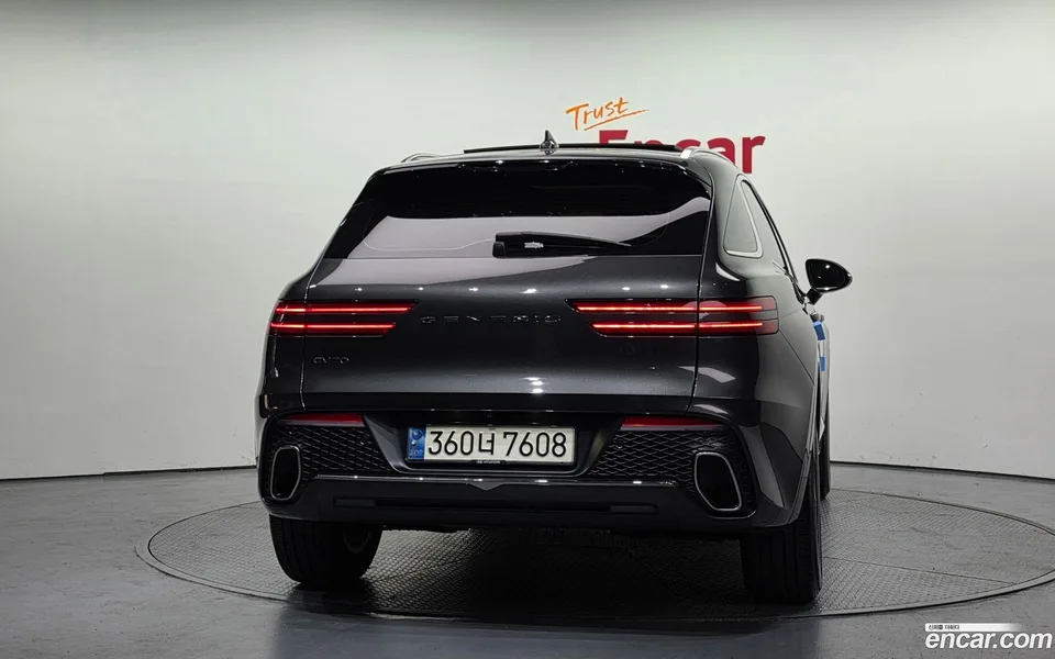 Genesis GV70 2.5T 2WD 2023 — миниатюра 4