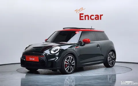 MINI Cooper S 2024 купить в Москве
