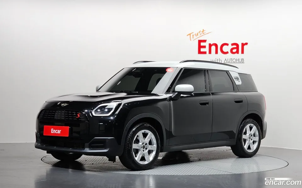 MINI Cooper S Countryman ALL4 2025 — фото 1, купить с доставкой в Москву