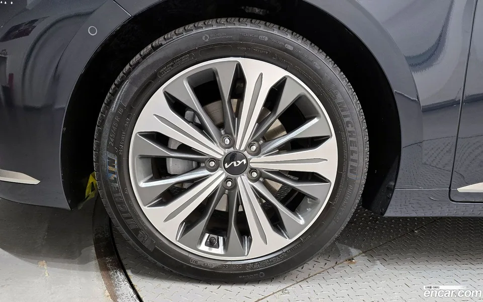 Kia K8 Hybrid 2024 — миниатюра 5