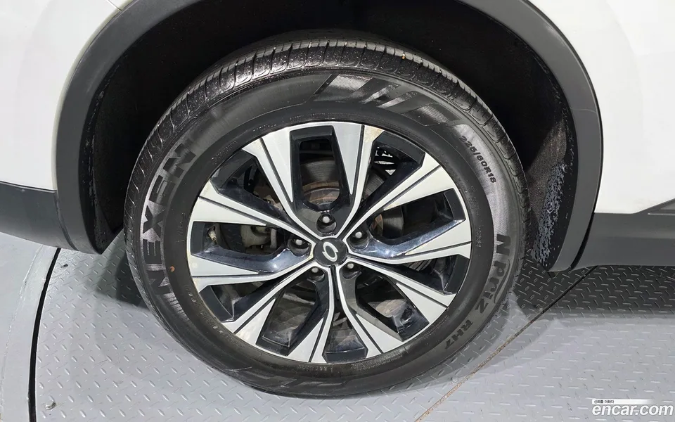 Renault Samsung QM6 2.0 GDe LE 2WD 2022 — миниатюра 5