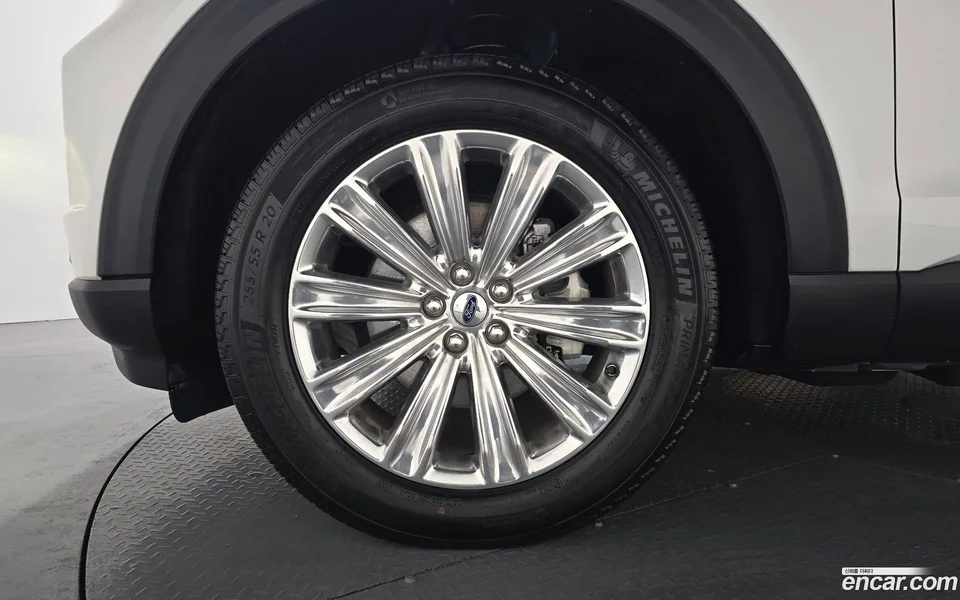 Ford Explorer 2.3 4WD 2023 — миниатюра 5