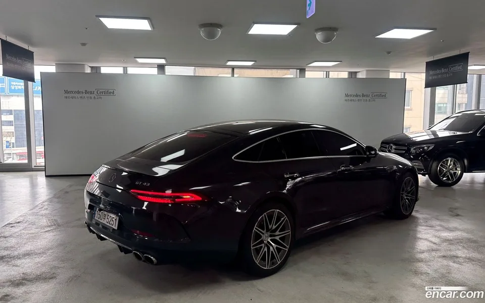 Mercedes-Benz AMG GT 4 43 4MATIC+ 2022 — миниатюра 2