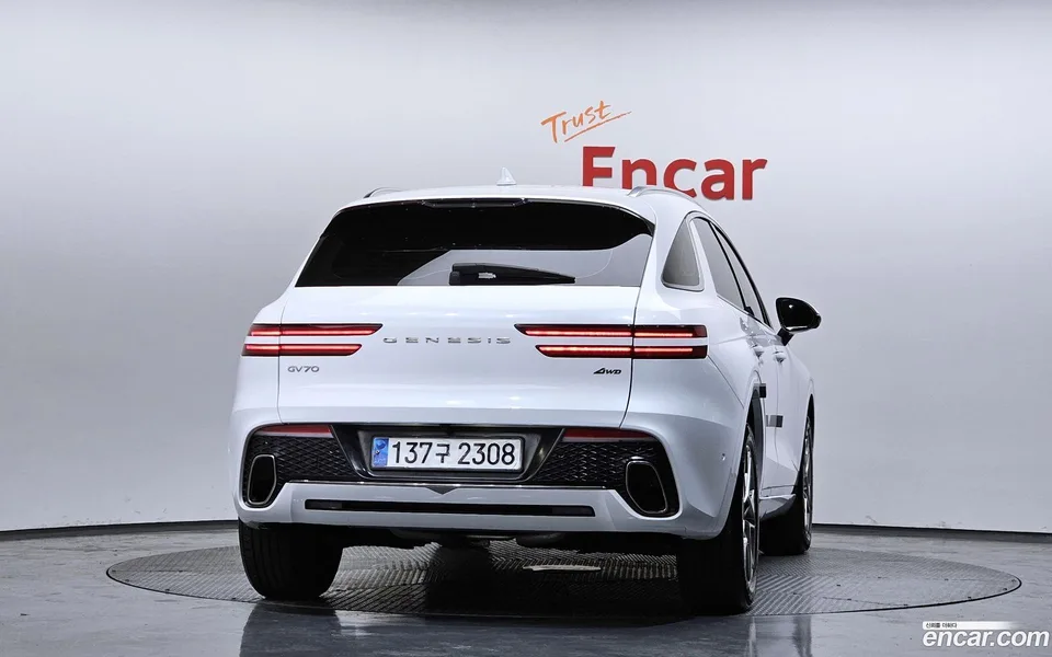 Genesis GV70 2.5T AWD 2024 — миниатюра 4
