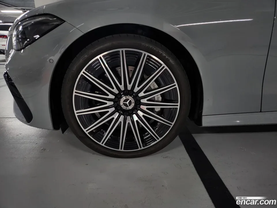Mercedes-Benz CLE-Class CLE450 4MATIC 2024 — миниатюра 4