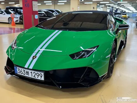 Lamborghini Huracan 2023 buy in Moscow