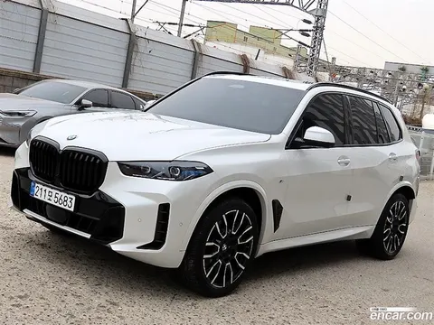 BMW X5 2025 купить в Москве