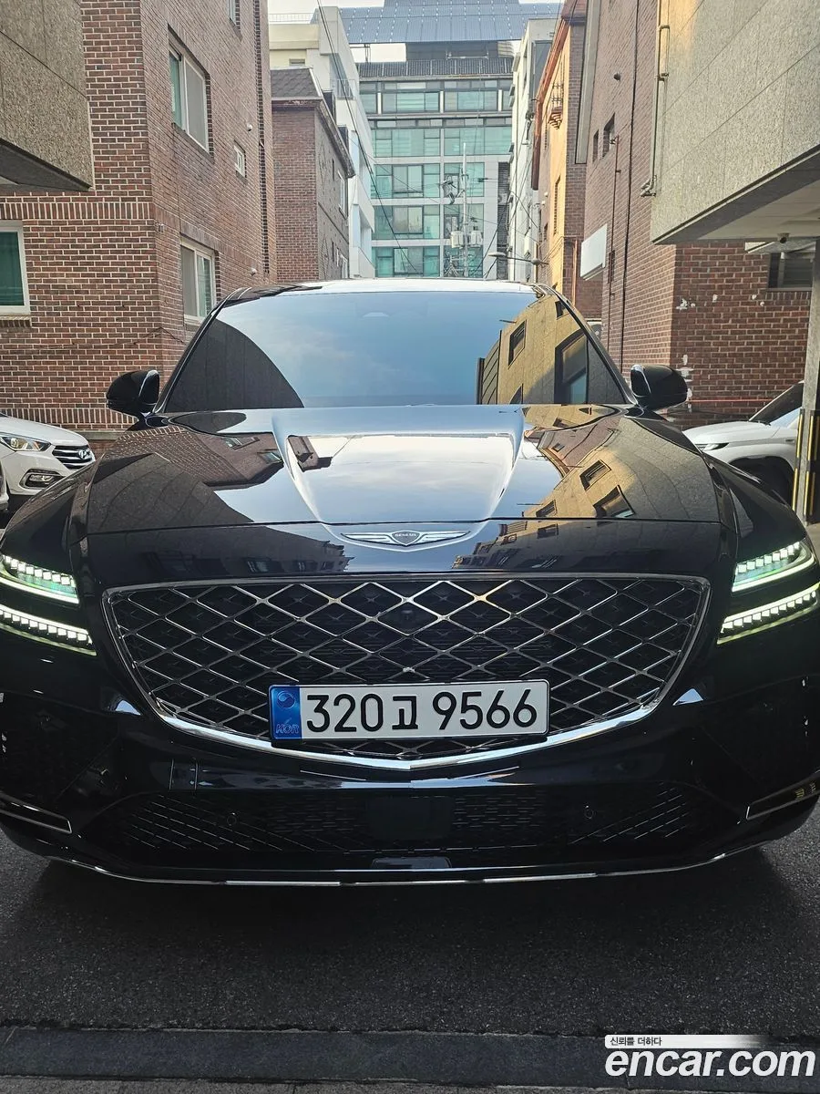 Genesis GV80 Coupe 2.5T AWD 2024 — фото 1, купить с доставкой в Москву