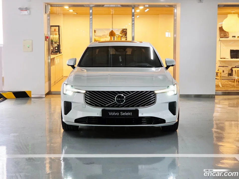 Volvo S90 B5 2025 — миниатюра 3