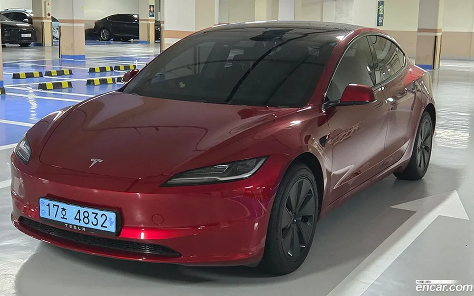 Tesla Model 3 AWD 2024 — миниатюра 2