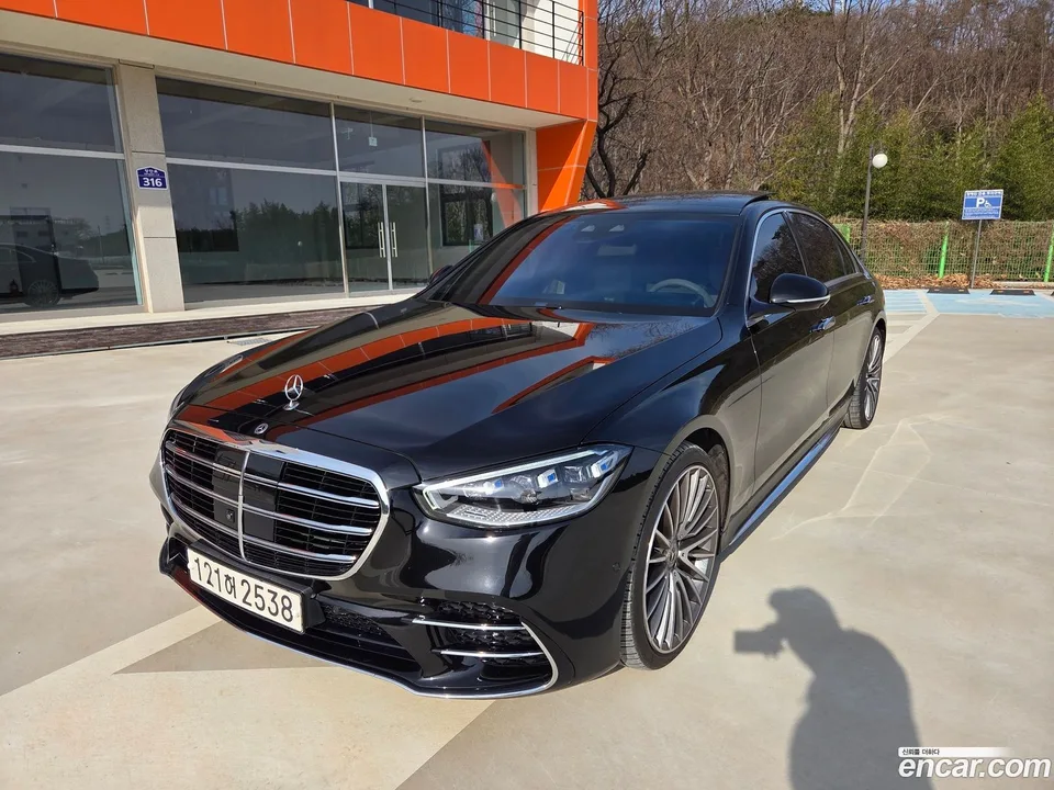 Mercedes-Benz S-Class S500L 4MATIC 2024 — миниатюра 4