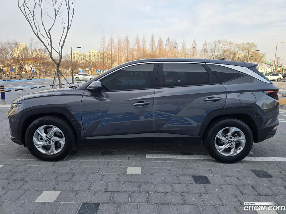 Hyundai Tucson 2.0 2WD 2023 — миниатюра 3