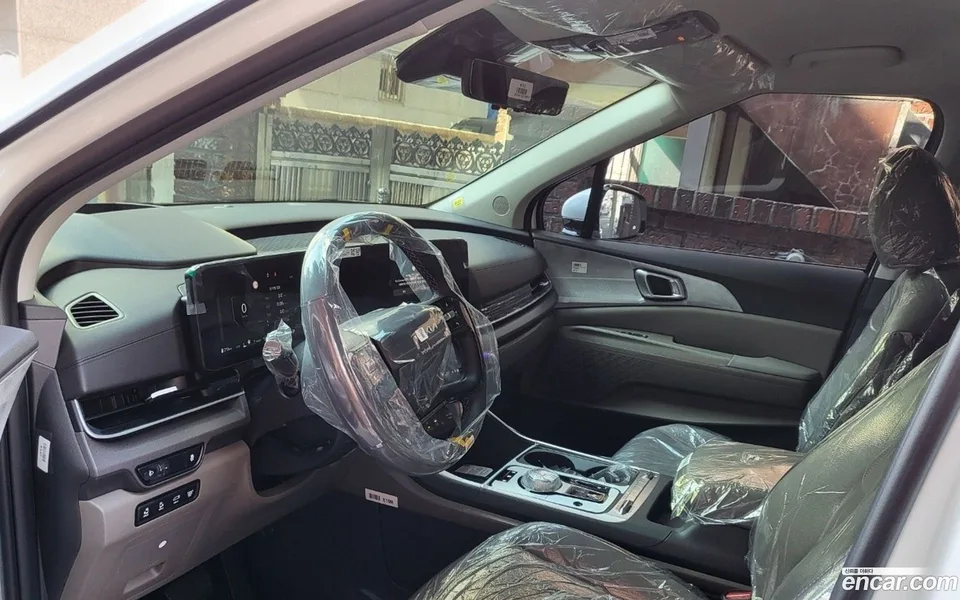 Kia Carnival HEV 9 2025 — миниатюра 5