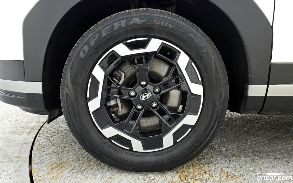 Hyundai Santa Fe 2.5T 2WD 2023 — миниатюра 5