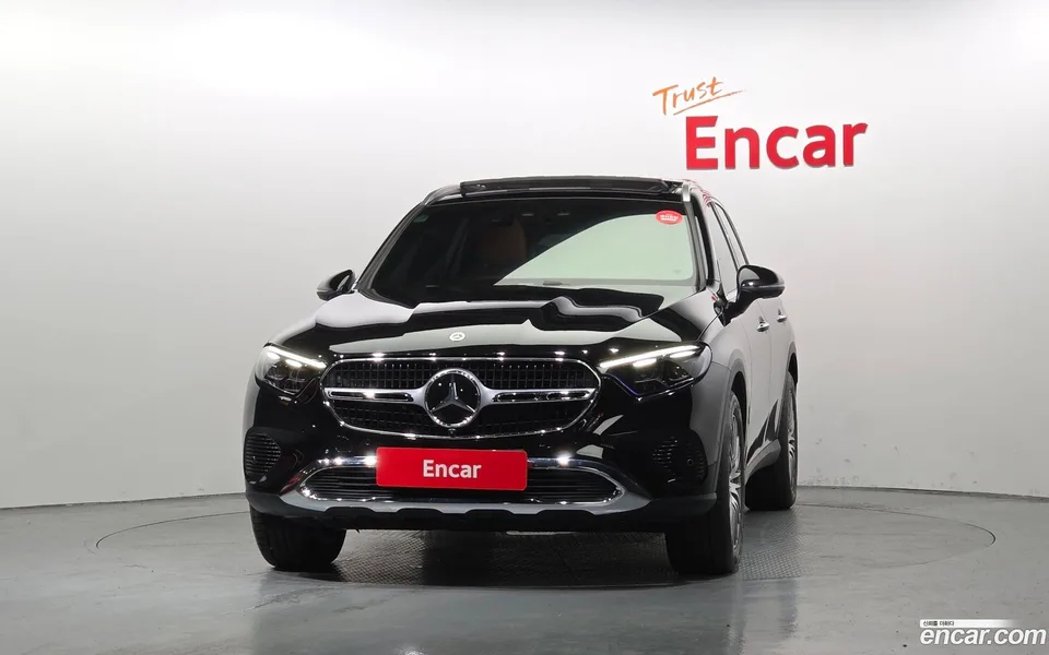 Mercedes-Benz GLC-Class GLC300 4MATIC 2025 — миниатюра 3