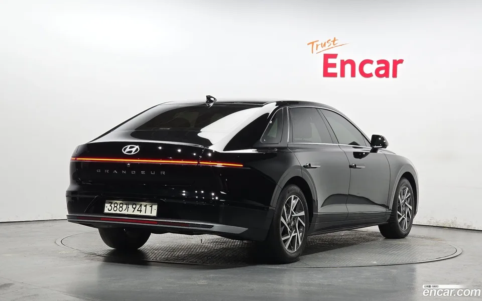 Hyundai Grandeur Hybrid 2024 — миниатюра 2