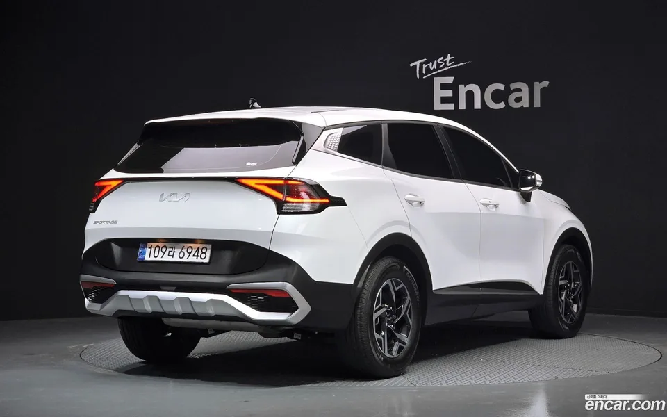 Kia Sportage 1.6 2WD 2024 — миниатюра 2