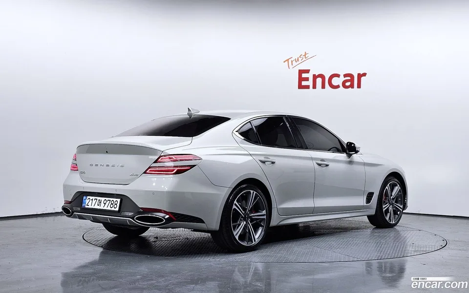 Genesis G70 3.3T 4WD 2025 — миниатюра 2