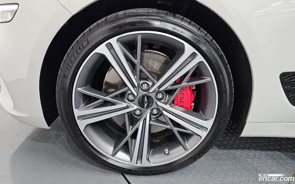 Genesis G70 3.3T 4WD 2025 — миниатюра 5
