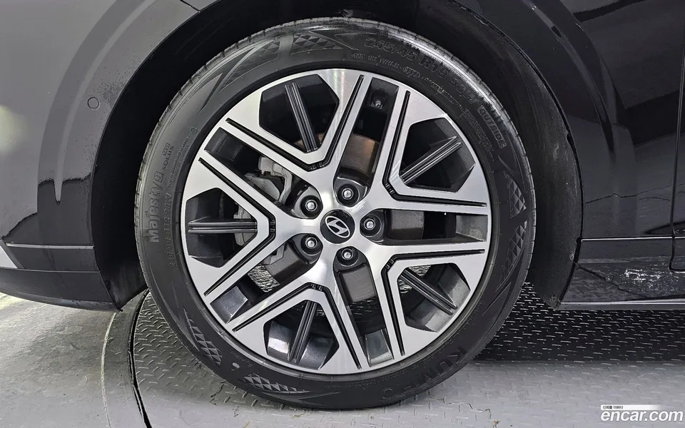 Hyundai Grandeur 2.5 2WD 2023 — миниатюра 5