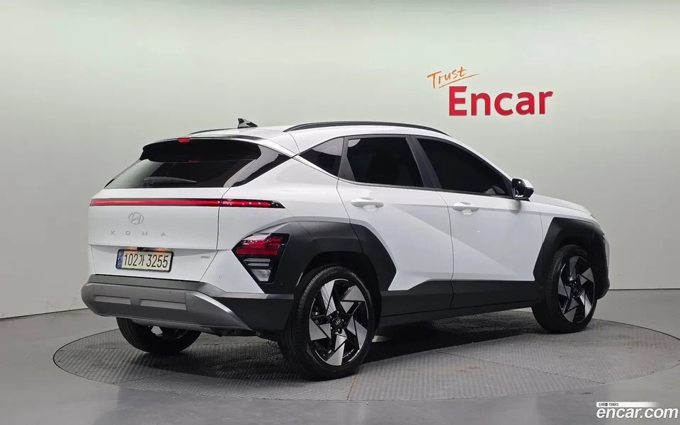 Hyundai Kona 1.6 4WD 2024 — миниатюра 2
