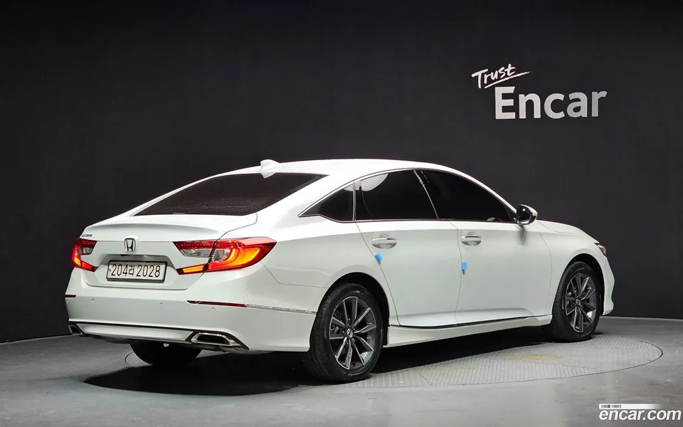 Honda Accord 1.5 2022 — миниатюра 2