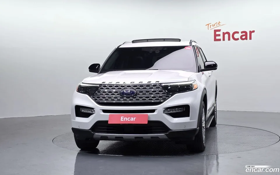 Ford Explorer 2.3 4WD 2023 — миниатюра 3