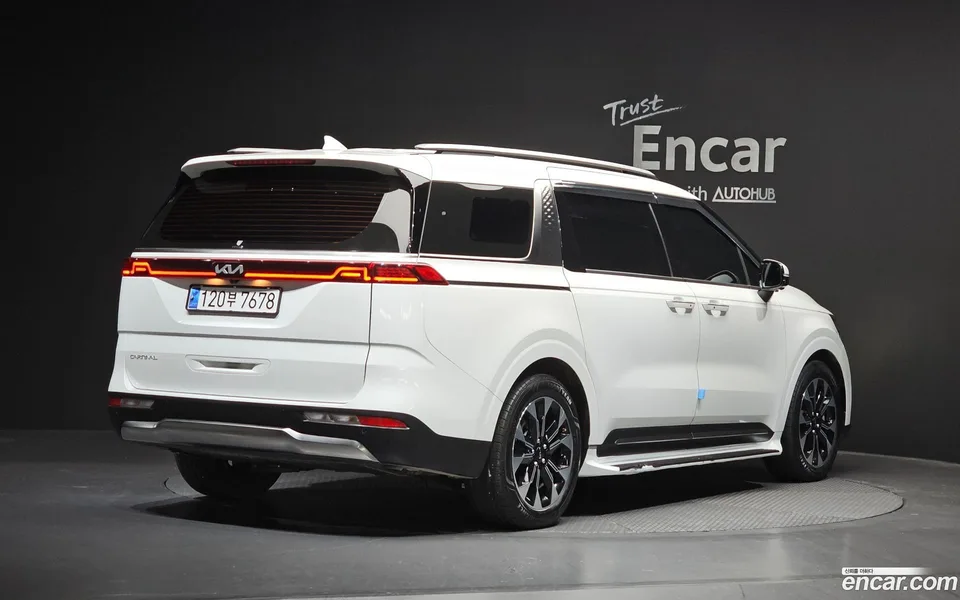 Kia Carnival 9 2023 — миниатюра 2