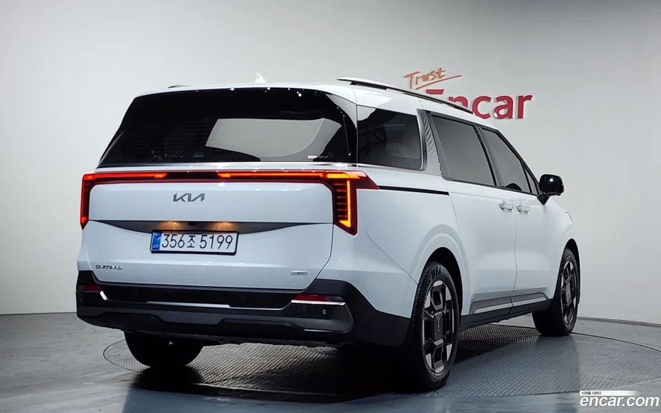 Kia Carnival HEV 9 2025 — миниатюра 2