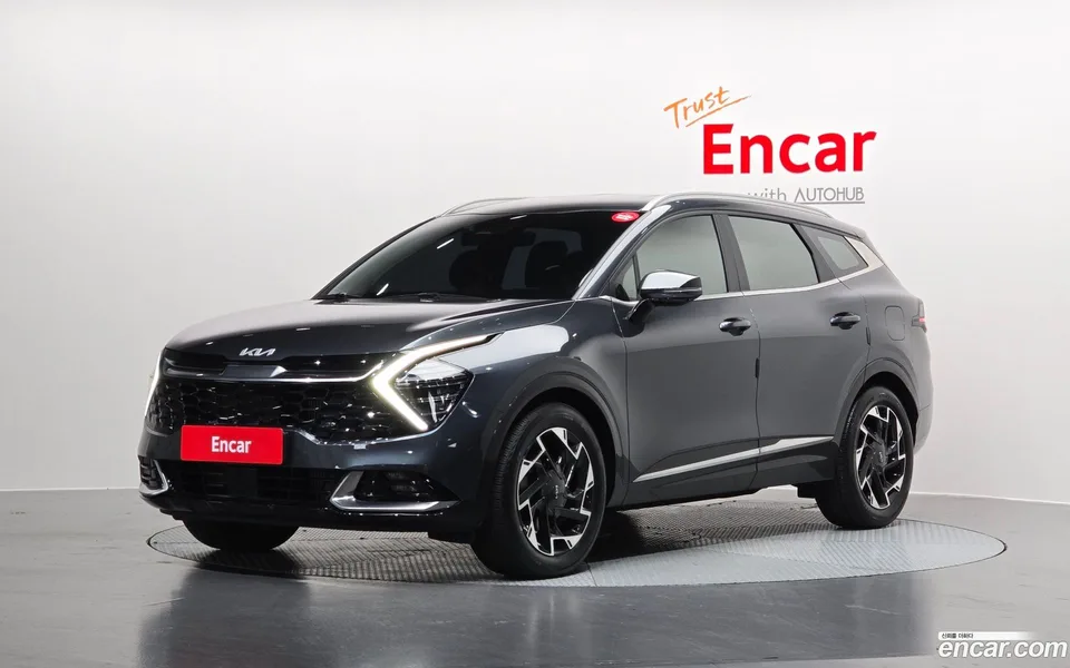 Kia Sportage 1.6 2WD 2022 — фото 1, купить с доставкой в Москву