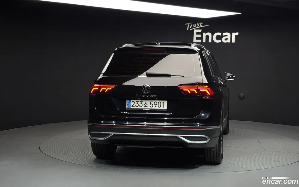 Volkswagen Tiguan 2.0 TDI 2023 — миниатюра 4