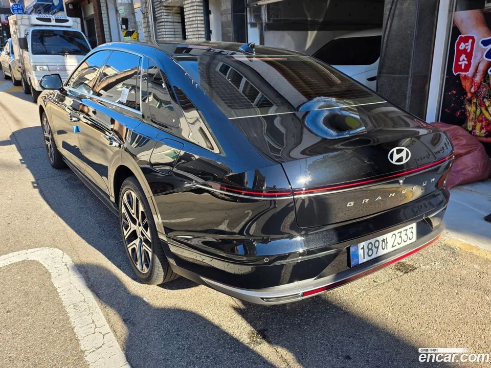 Hyundai Grandeur Hybrid 2025 — миниатюра 3
