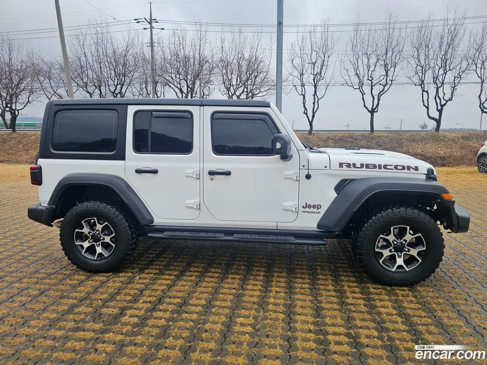 Jeep Wrangler 2.0 4 2022 — миниатюра 4