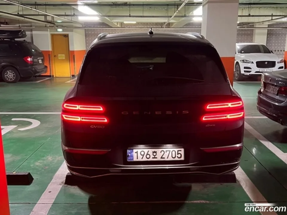 Genesis GV80 2.5T AWD 2023 — миниатюра 2