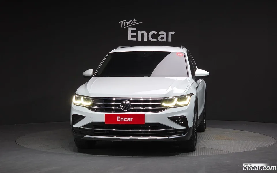 Volkswagen Tiguan 2.0 TDI 2023 — миниатюра 3