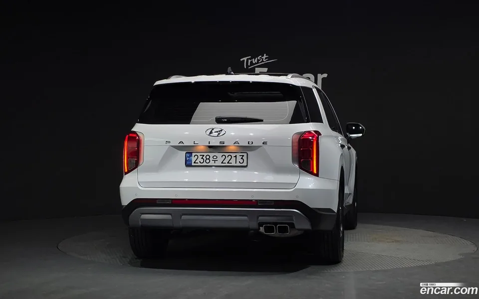 Hyundai Palisade 3.8 2WD 2023 — миниатюра 4