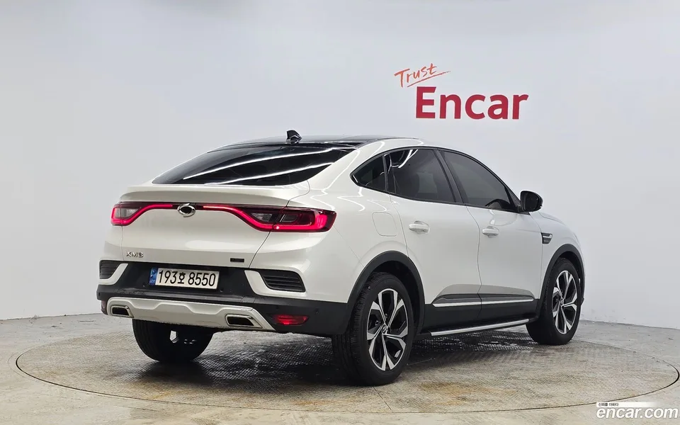 Renault Samsung XM3 (Arkana) 1.6 E-TECH e- 2022 — миниатюра 2