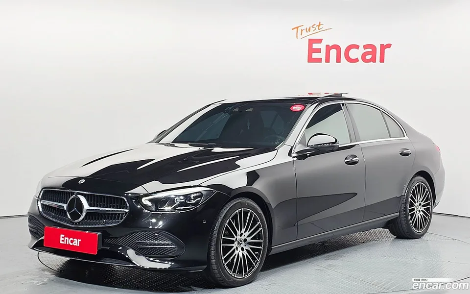 Mercedes-Benz C-Class C300 4MATIC 2024 — фото 1, купить с доставкой в Москву