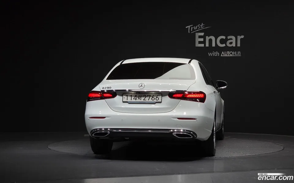 Mercedes-Benz E-Class E250 2023 — миниатюра 4