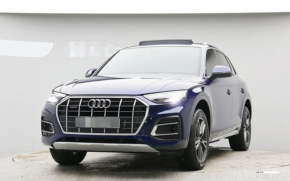 Audi Q5 40 TDI 2022 — фото 1, купить с доставкой в Москву