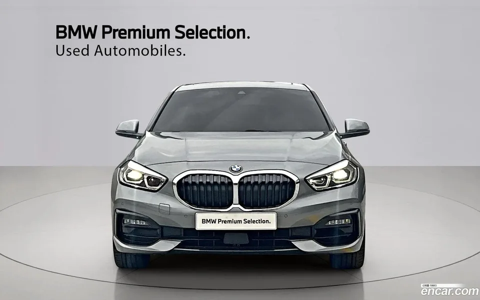 BMW 1 Series 120i 2023 — миниатюра 3