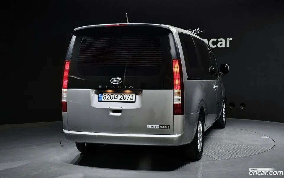 Hyundai Staria 3 2023 — миниатюра 4