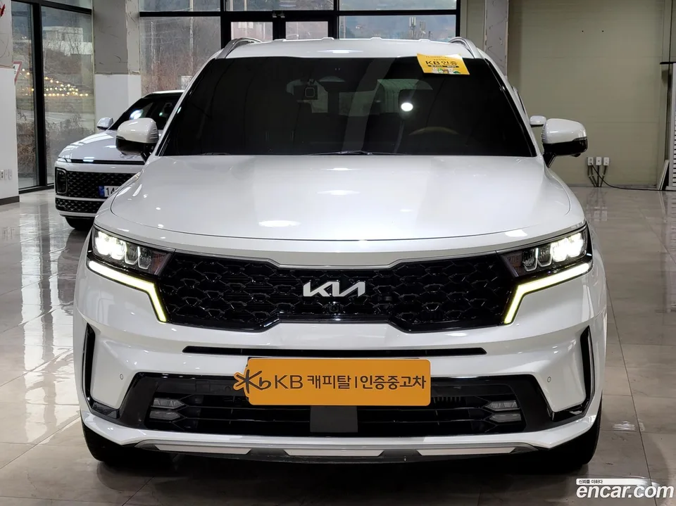 Kia Sorento 2.2 2WD 2022 — фото 1, купить с доставкой в Москву