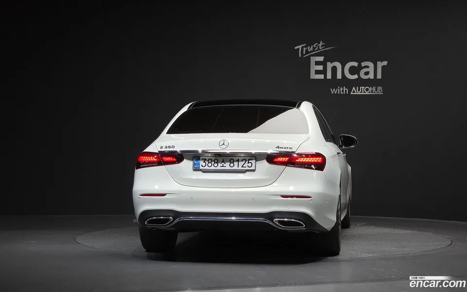 Mercedes-Benz E-Class E350 4MATIC AMG Line 2022 — миниатюра 4