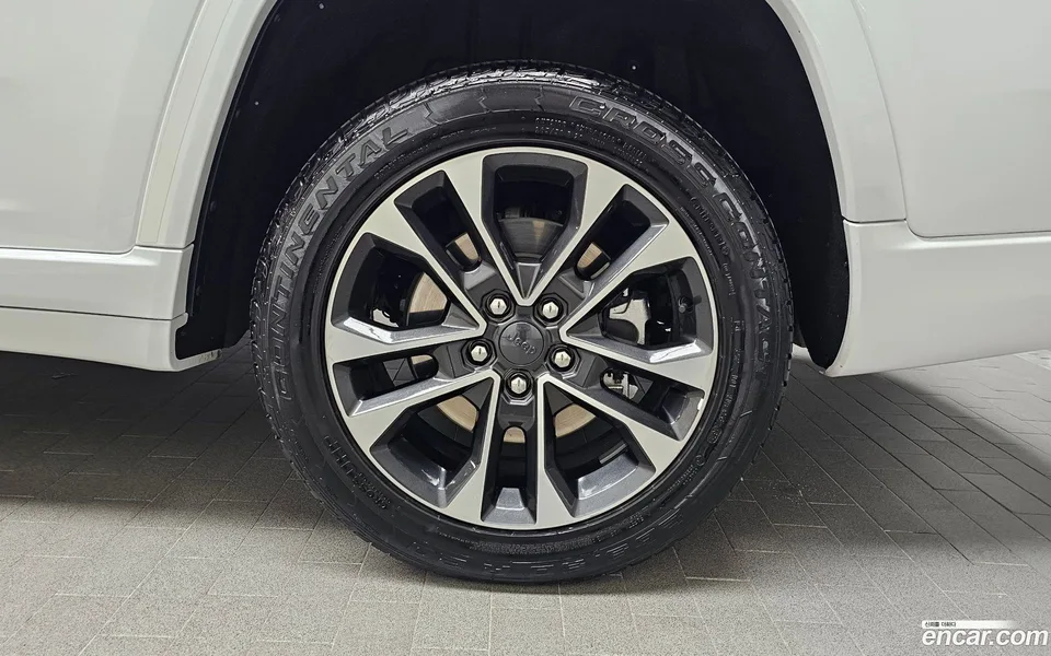 Jeep Grand Cherokee L 3.6 2022 — миниатюра 5