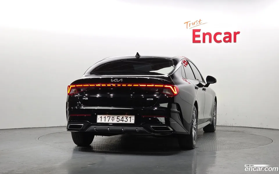 Kia K5 Hybrid 2023 — миниатюра 4