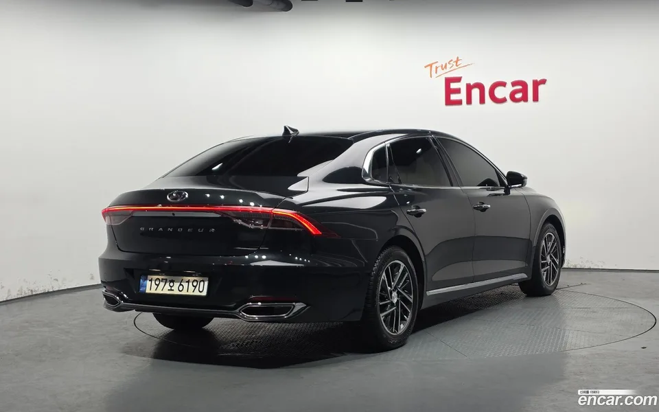 Hyundai Grandeur IG 2.5 2022 — миниатюра 2